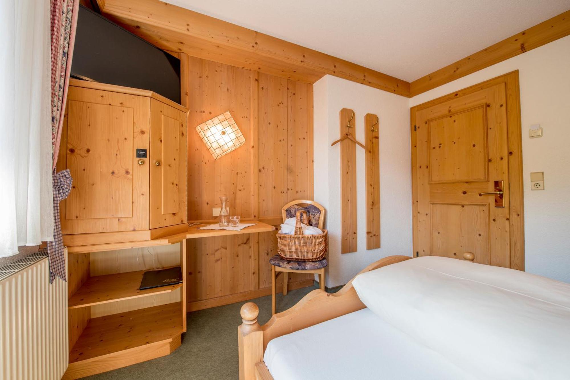 Landhotel Älpili Gaschurn Exterior foto